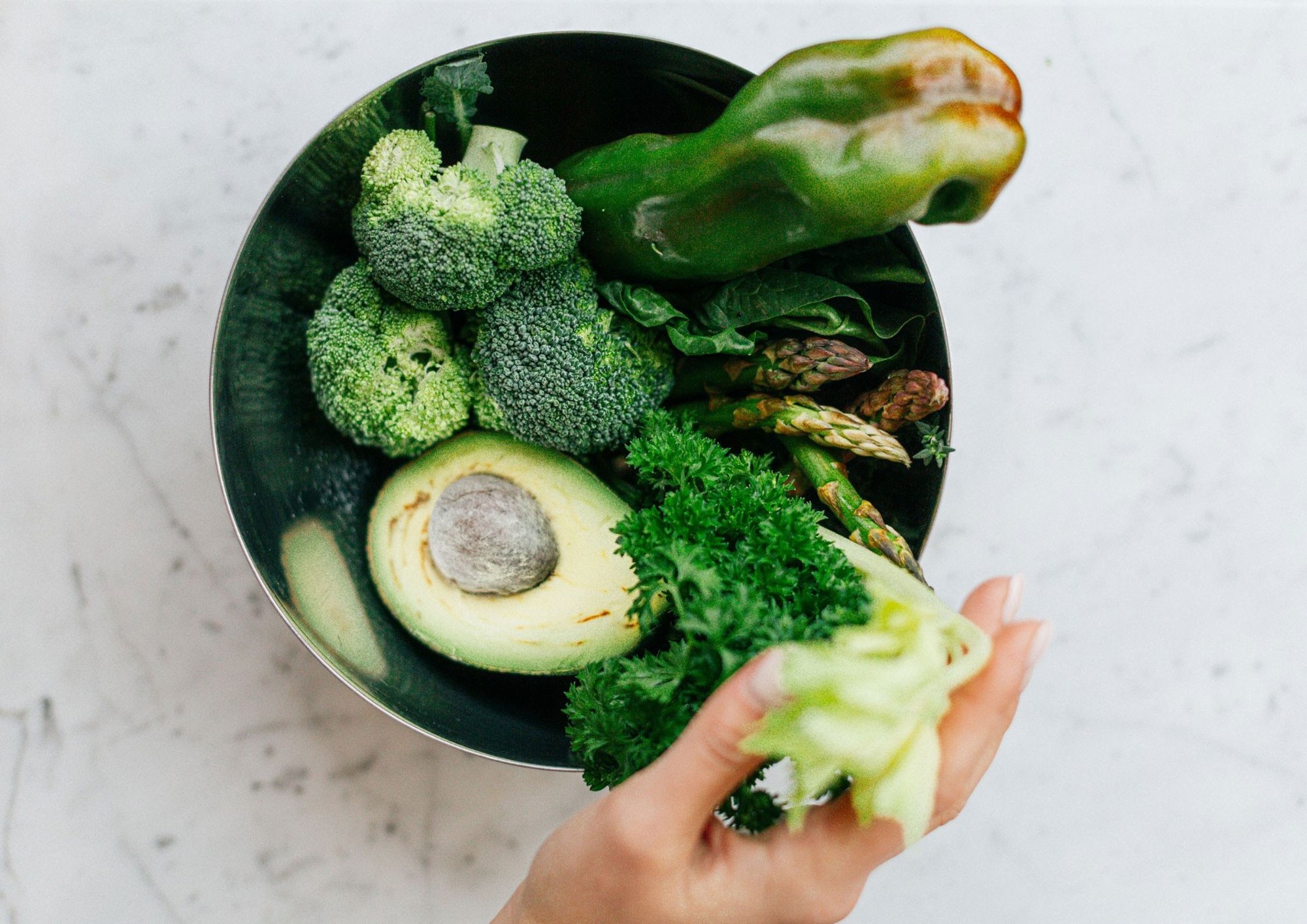 Bowl of green vegetables 